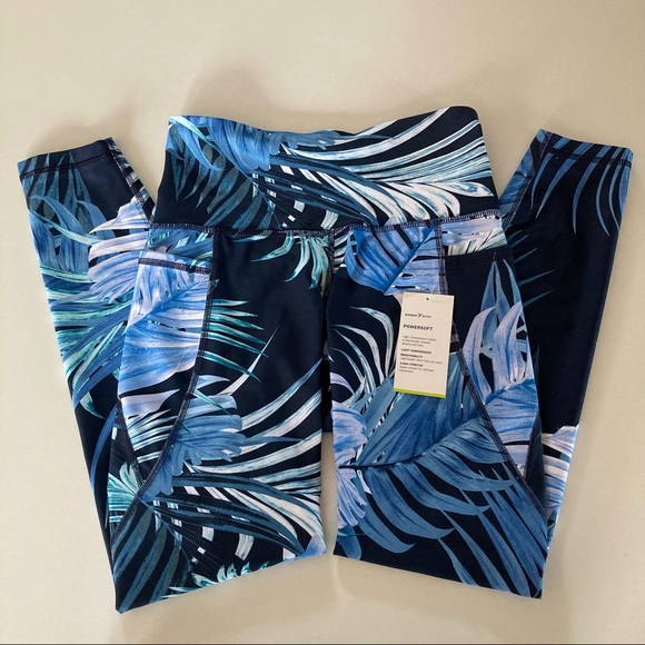 Old Navy Women’s Size S Elevate Leggings - Picture 4 of 9